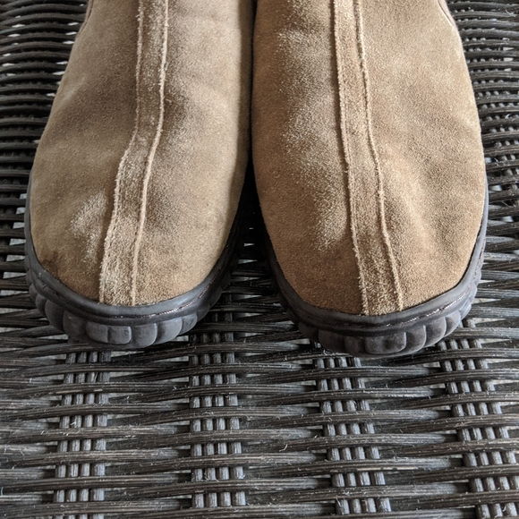 🔥 Red Head Slippers - Picture 3 of 7